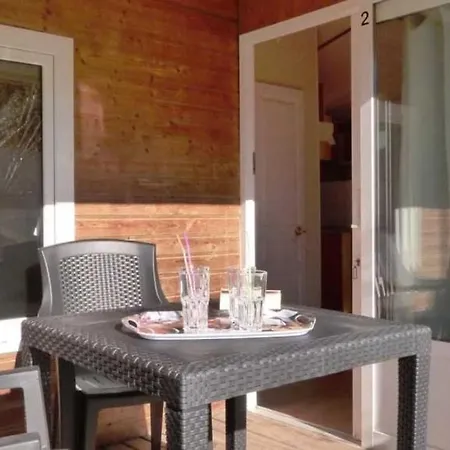 4 Etoiles - Eebaeh Hyères