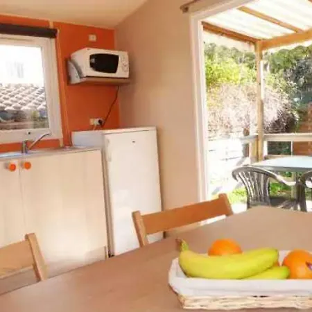Campingplatz 4 Etoiles - Eebaeh Hyères