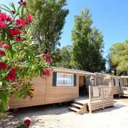 Campingplatz 4 Etoiles - Eebaeh *