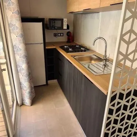 4 Etoiles - Eebaeh *