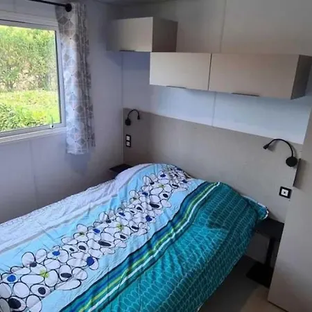 캠프장 4 Etoiles - Eebaeh