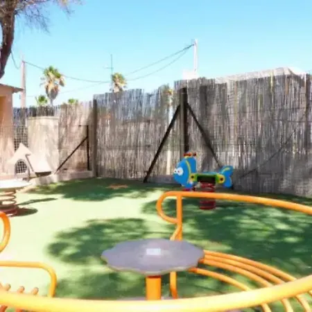 Zecamping 3 Etoiles Pet Friendly Locatif Tv 24m2 4 Pers مكان تخييم Hyères